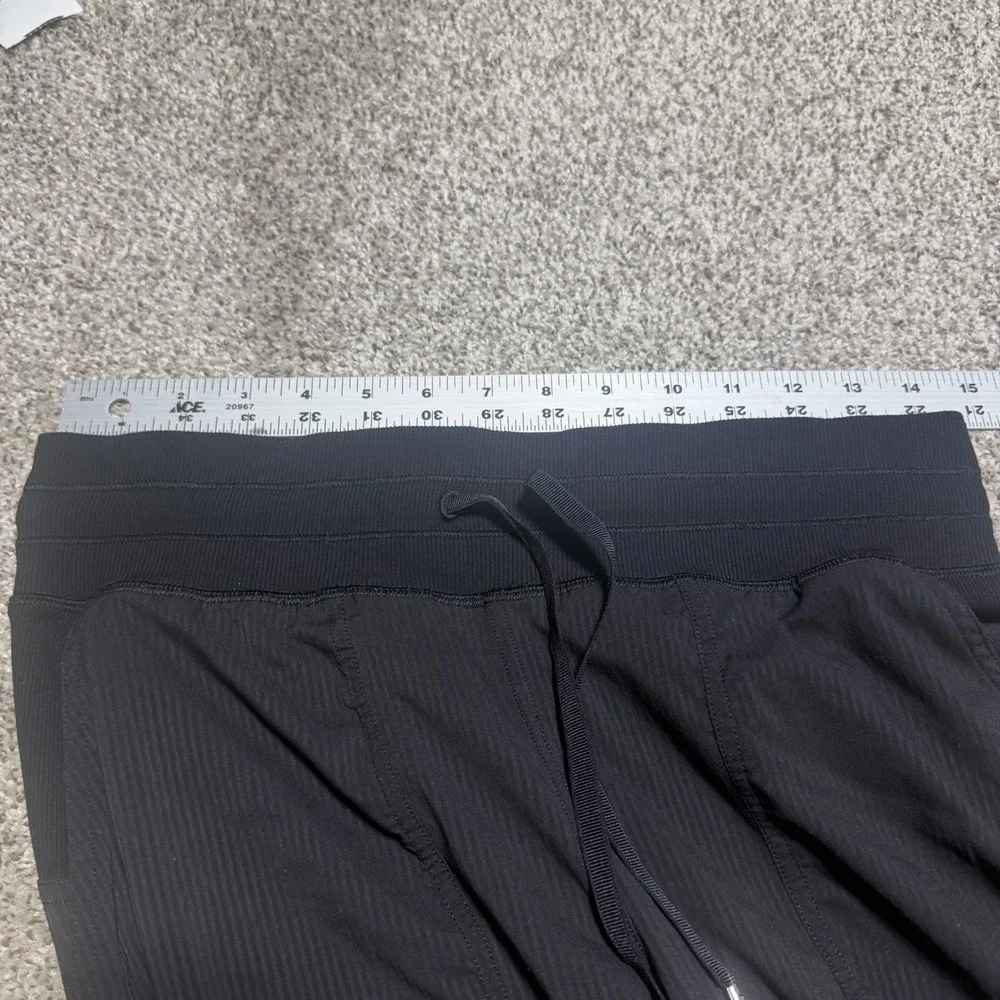 Lululemon Dance Studio Jogger Black W5BF6S Women 6 Mid Rise